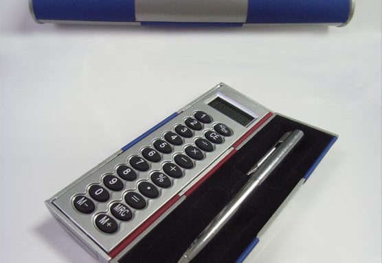 Zauberschachtel, Kalender mit Taschenrechner / Magic Case Calendar Caculator
